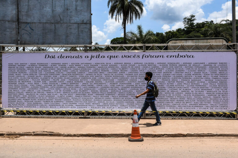 Familiares de Vítimas Fatais se manifestam diante de decisão do STF