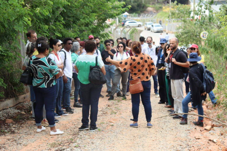 Atingidos de Brumadinho recebem comitiva do MP e fazem série de reivindicações: ‘queremos respostas’ 