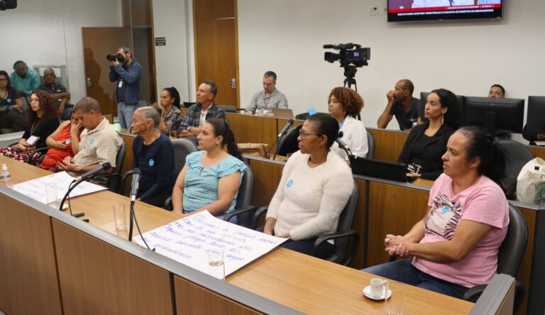 Falta de água e controle territorial da Vale em comunidade quilombola de Brumadinho são denunciados em Audiência Pública