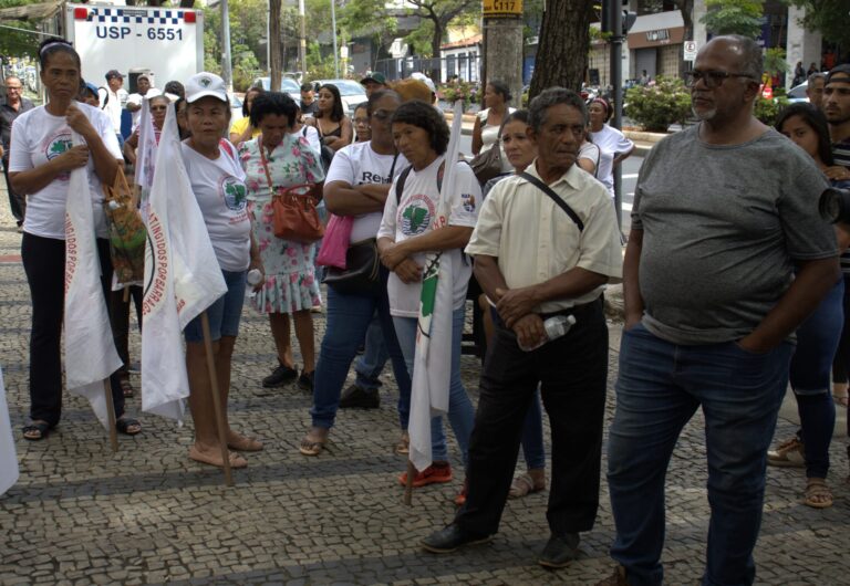 Boletim Aedas: Nova edição do Jornal e Informe dos Compromitentes sobre a reforma da Praça do Tejuco