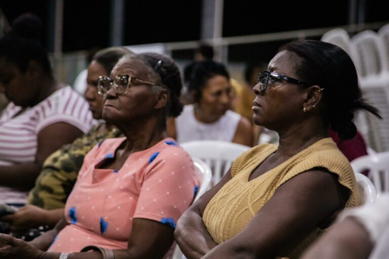 Comunidades Quilombolas entregam carta de reivindicações ao governo federal durante Caravana Interministerial
